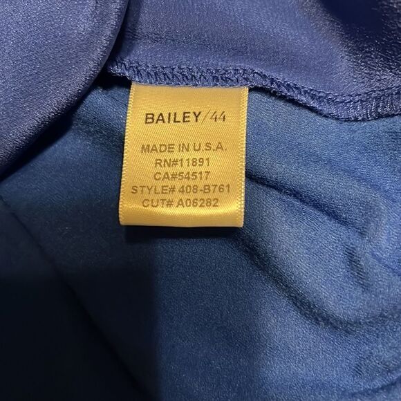 Bailey 44 Blue Blouse. Medium - Picture 9 of 10